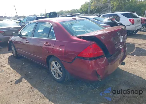 2006 Honda Accord 2.4 Ex z USA, uszkodzony, nr VIN 1HGCM56846A041599